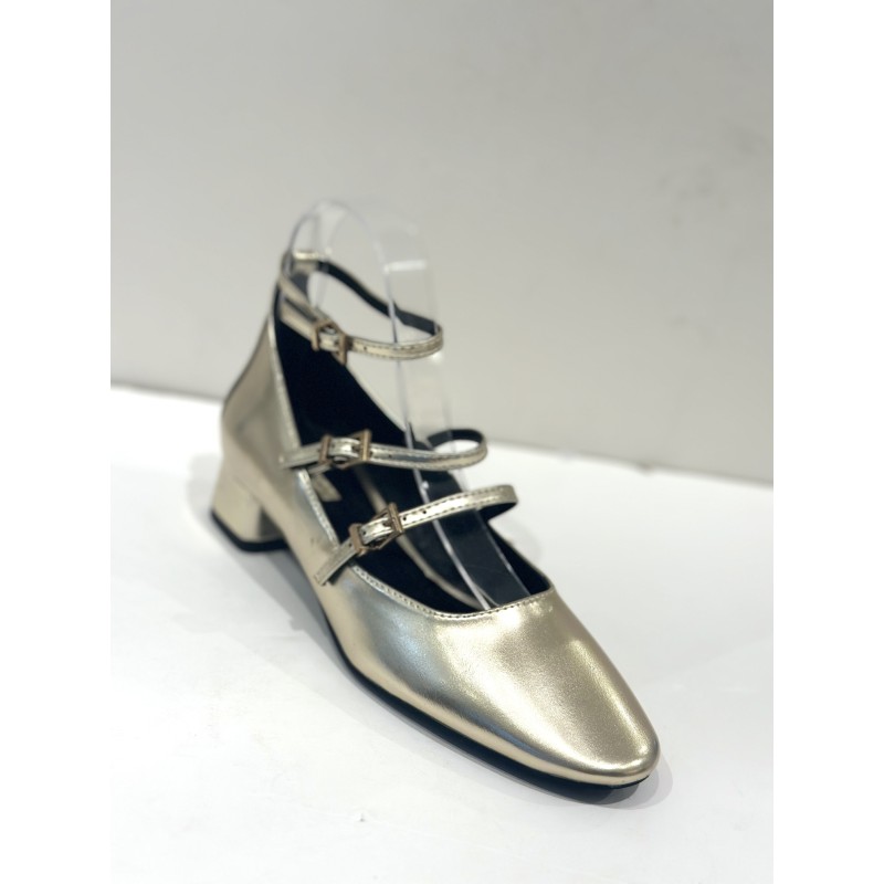 Merceditas y dailarinas