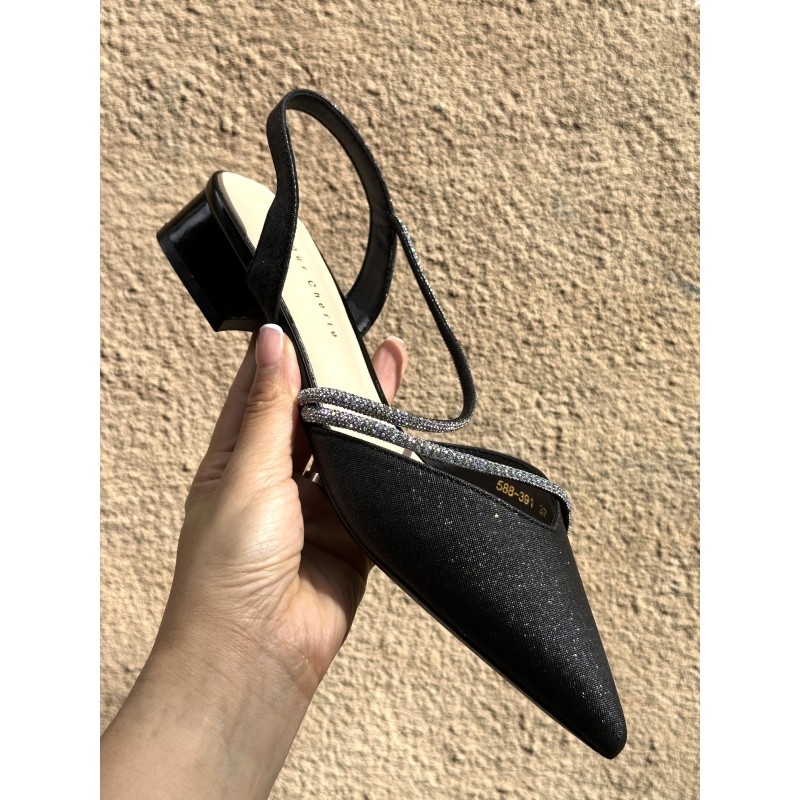 Zapato de fiesta plano