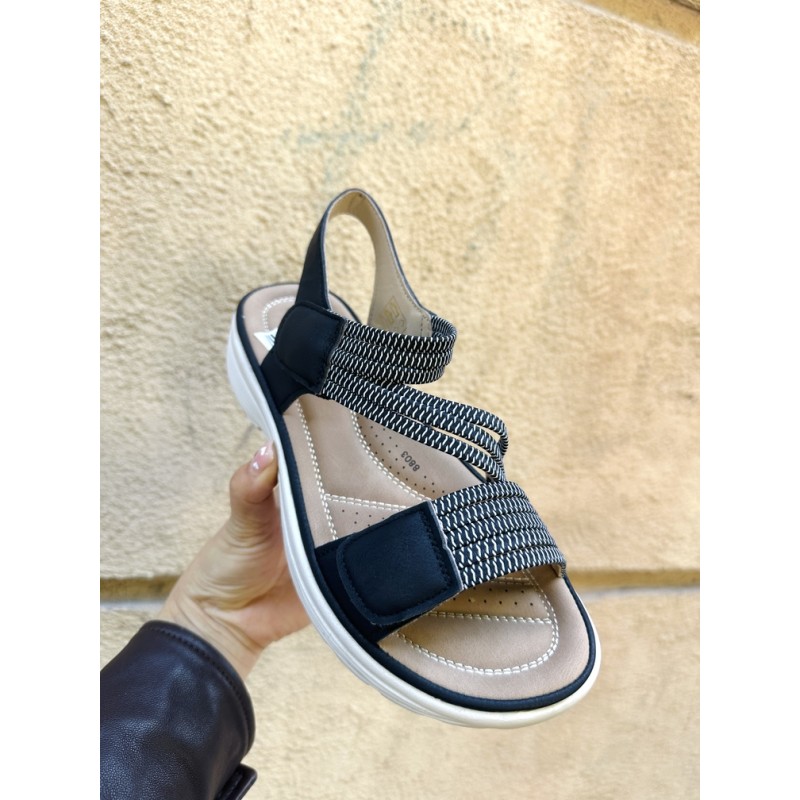 SANDALIAS DE PLANO CASUAL- DEPORTIVO