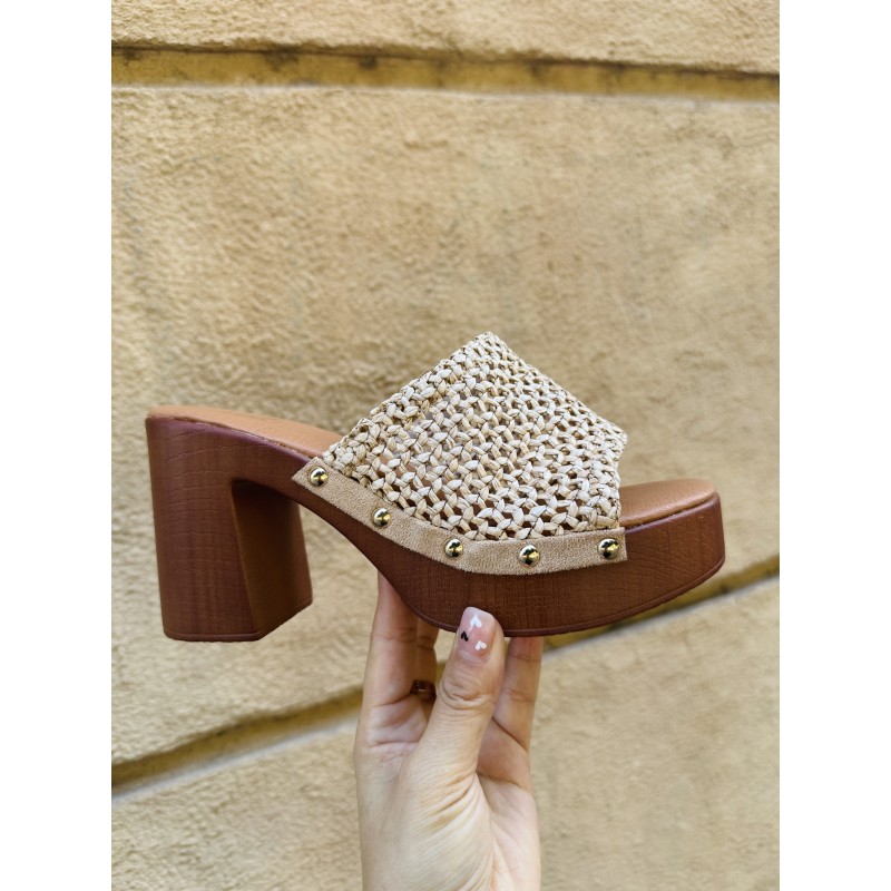 SANDALIAS DE ZUECO 2