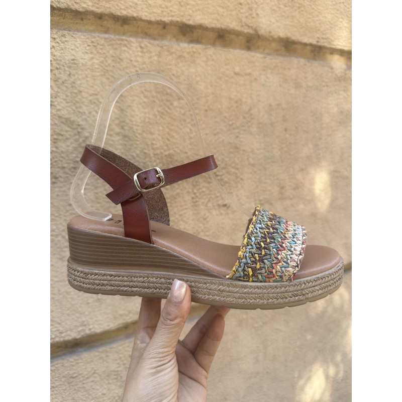 SANDALIA DE PLATAFORMA