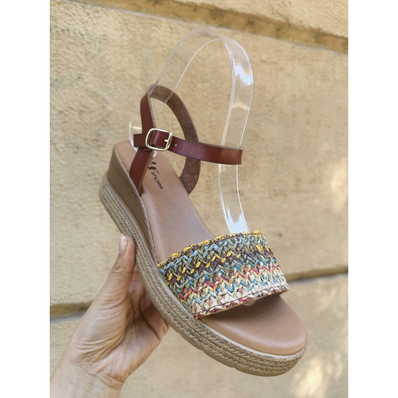 SANDALIA DE PLATAFORMA