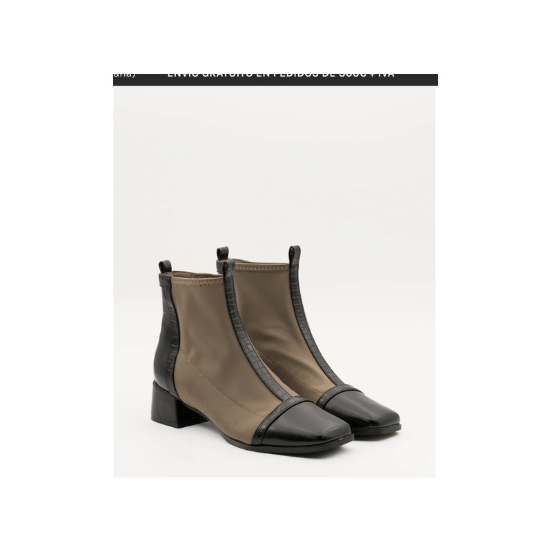 BOTINES