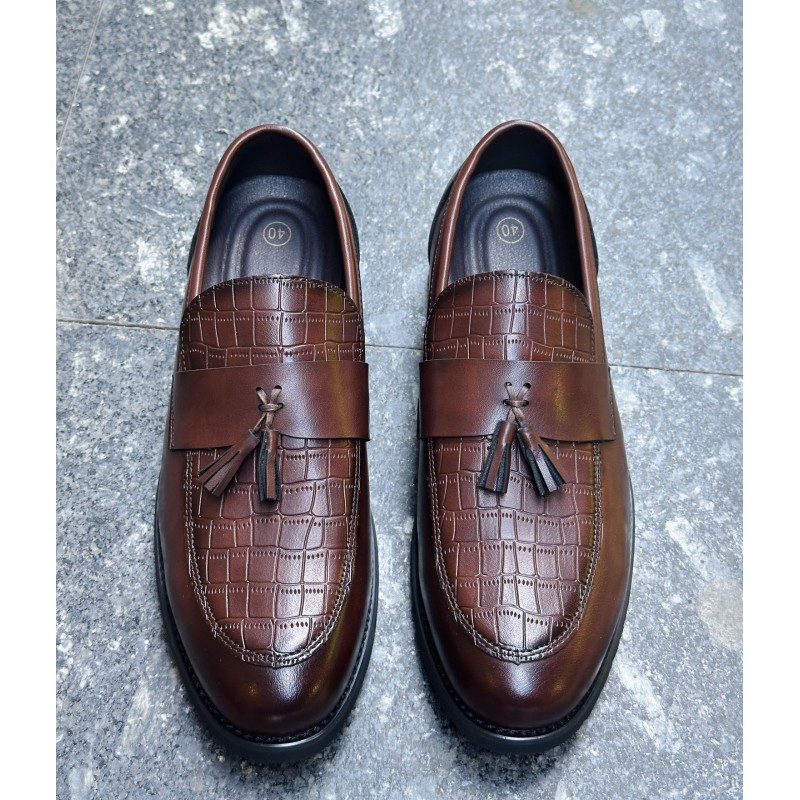 ZAPATOS DE CUERO