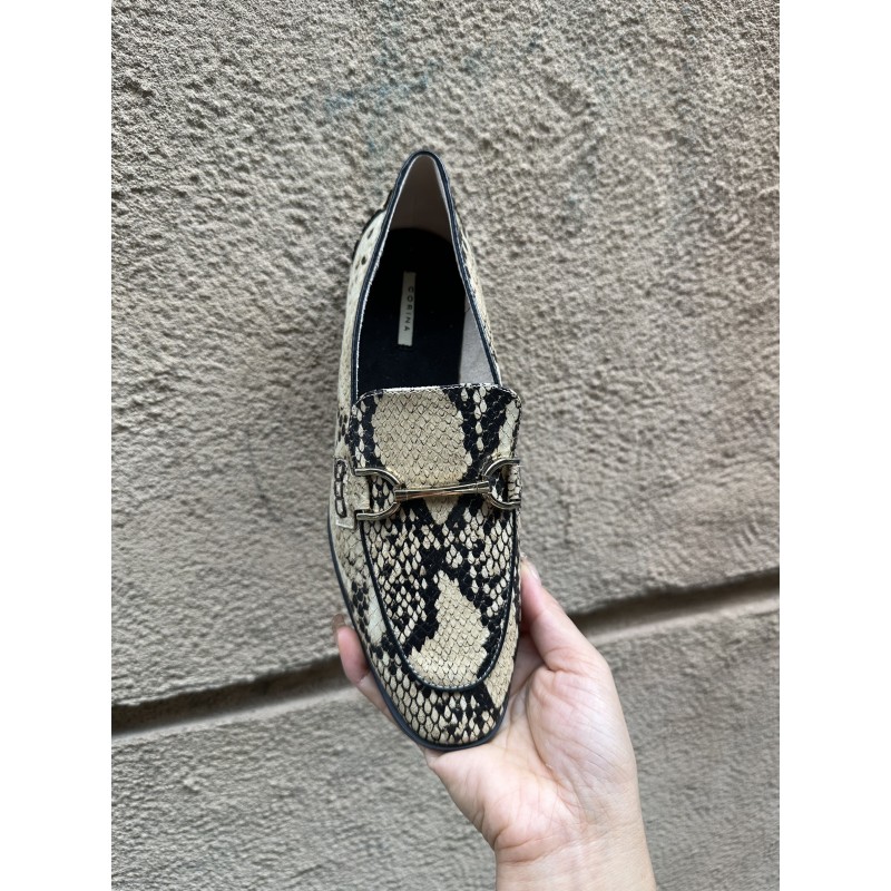 Moccasin de piel  y animalprint