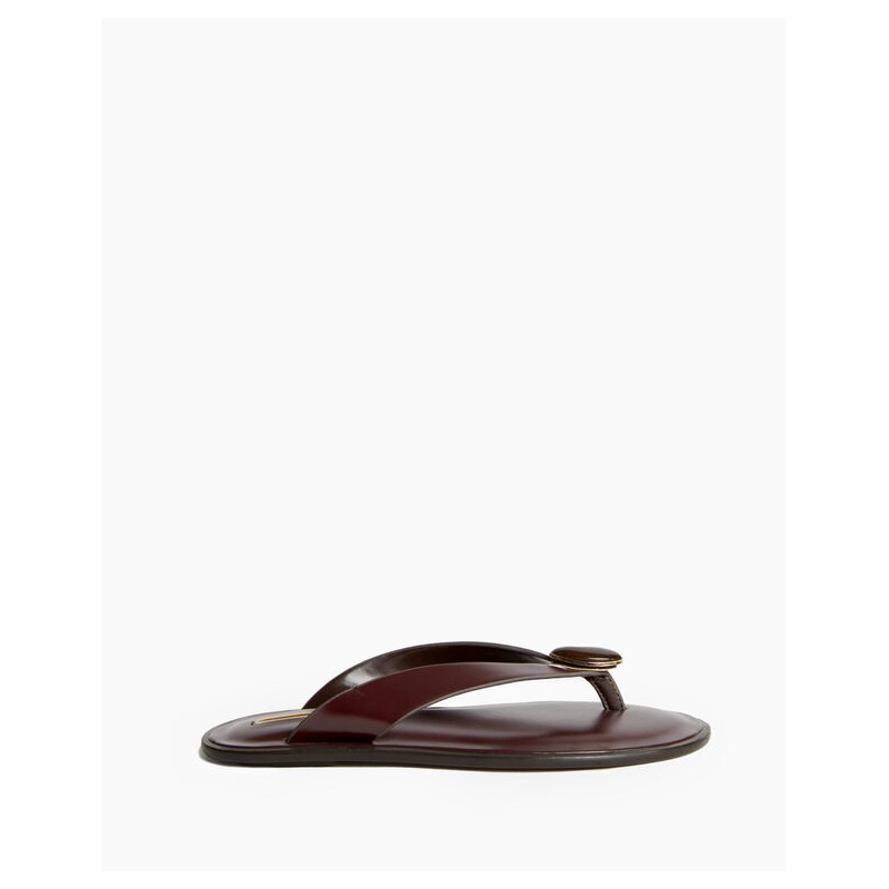 CHANCLAS CON DEDO