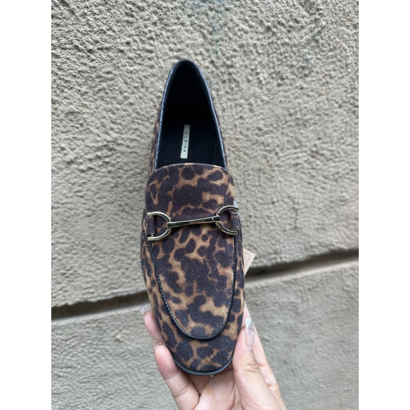 Moccasin de piel  y animalprint