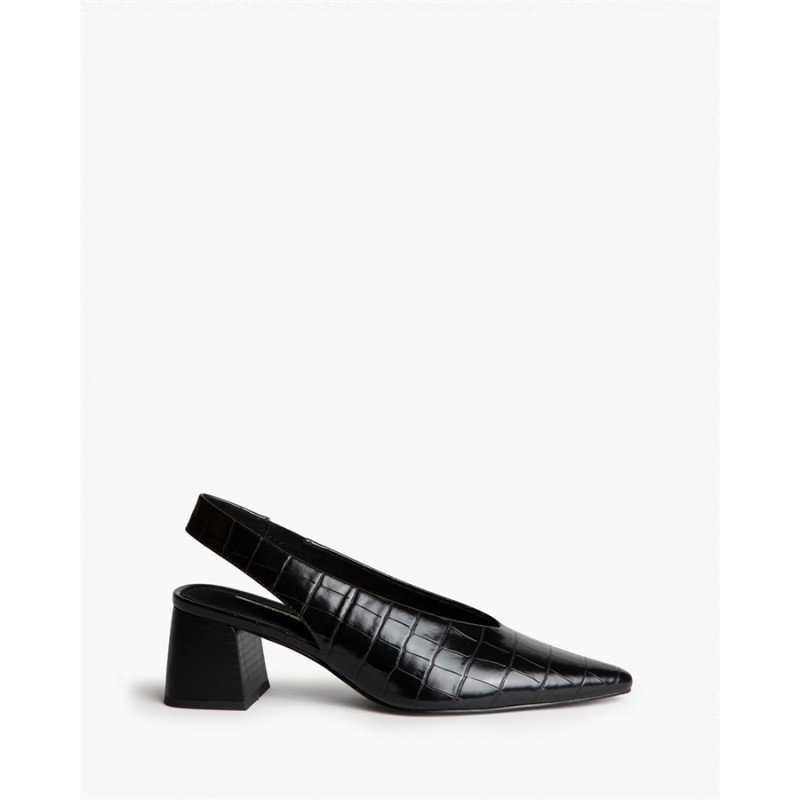 Zapato slingback de piel con relieve...