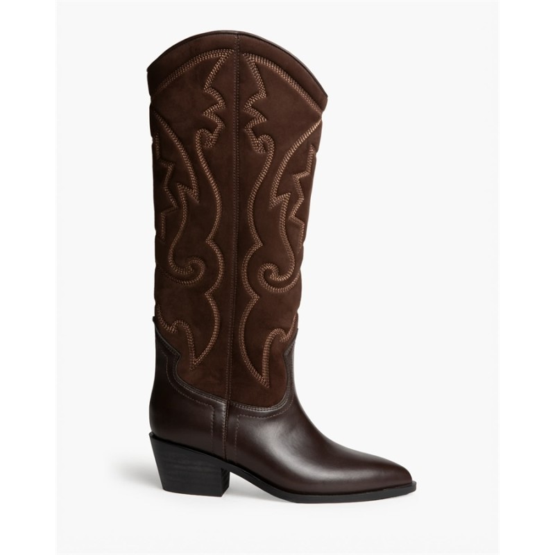 Botas vaqueras altas con bordados