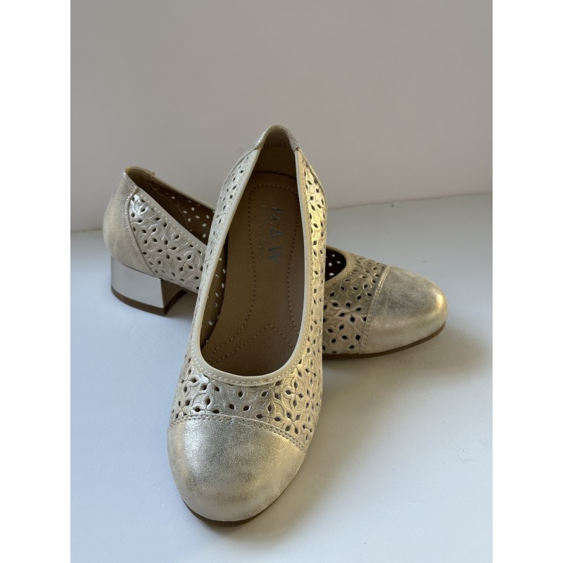 Bailarina  de tacón