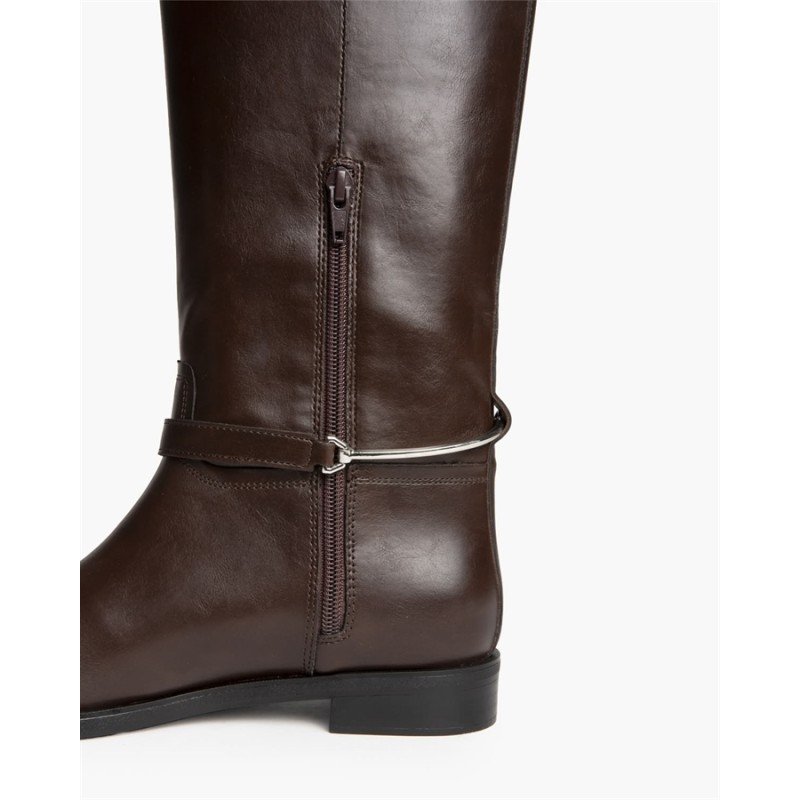 BOTA ALTA CUERO