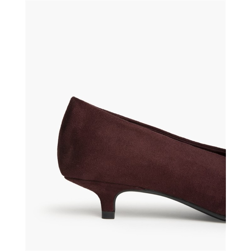 zapato con tacón bajo 2