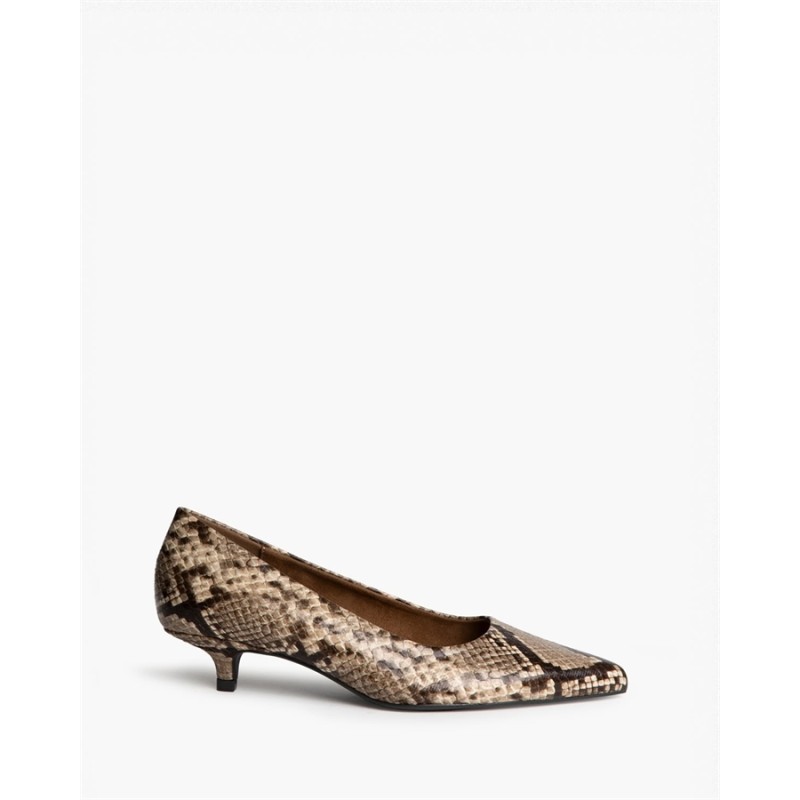 zapato tacón bajo