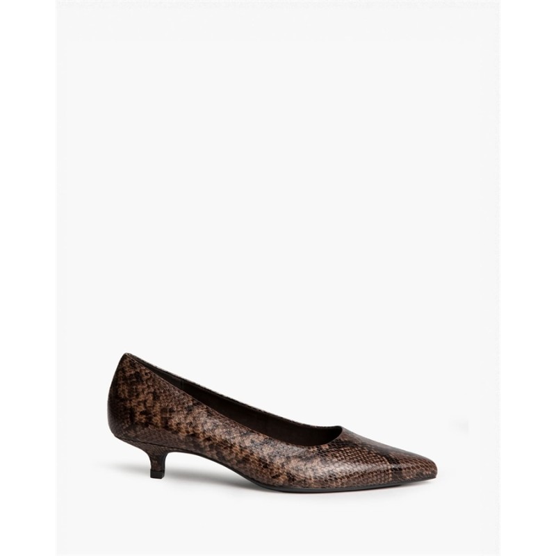 zapato tacón bajo