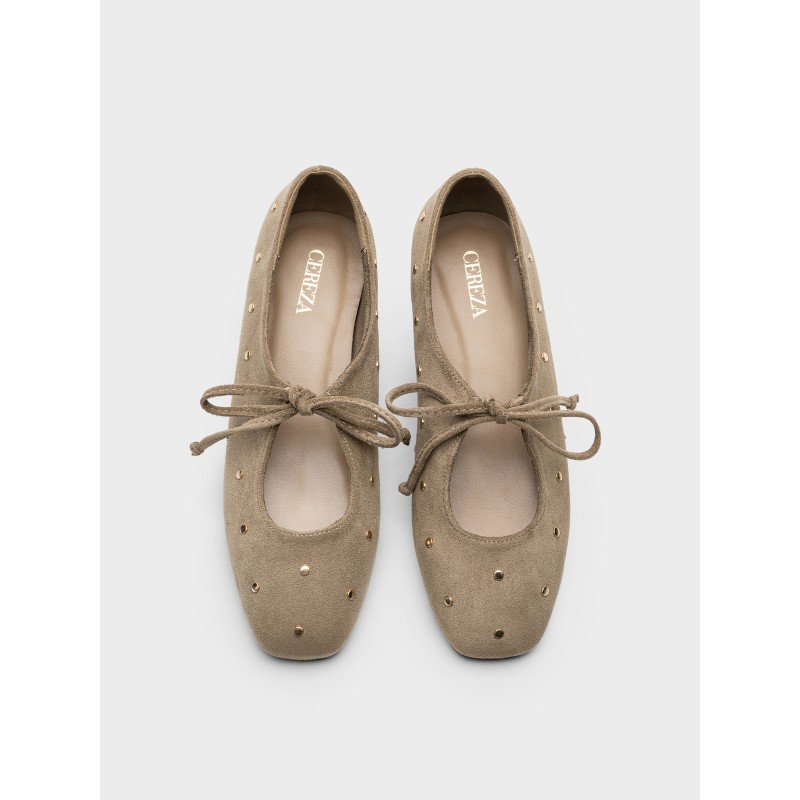 Zapato plano estilo bailarina con...