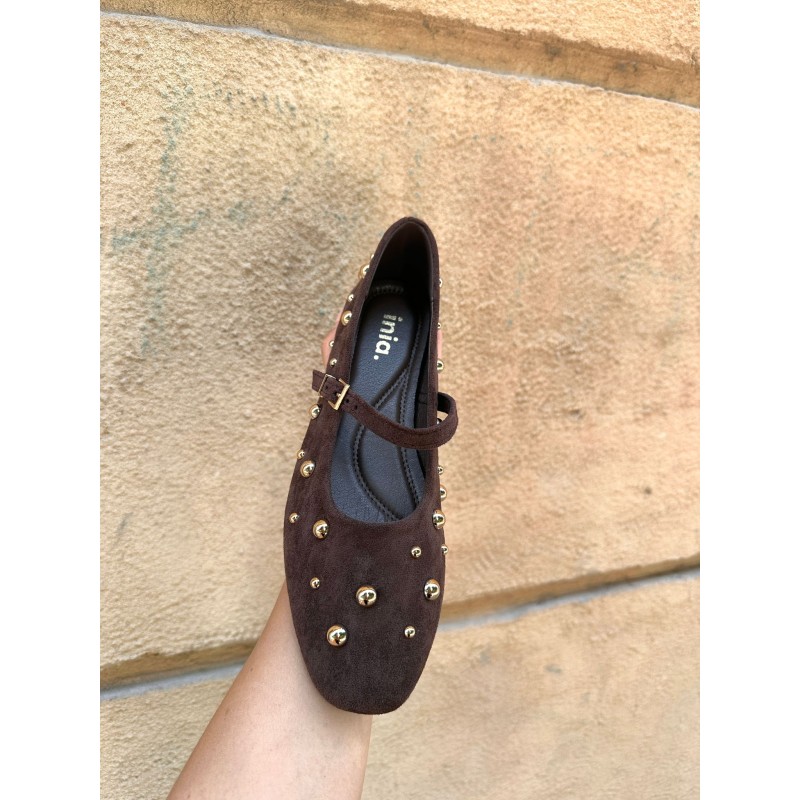 Zapatos planos Mary Jane con remaches metálicos, cierre hebilla, ante sintético, confortables para el día a día.