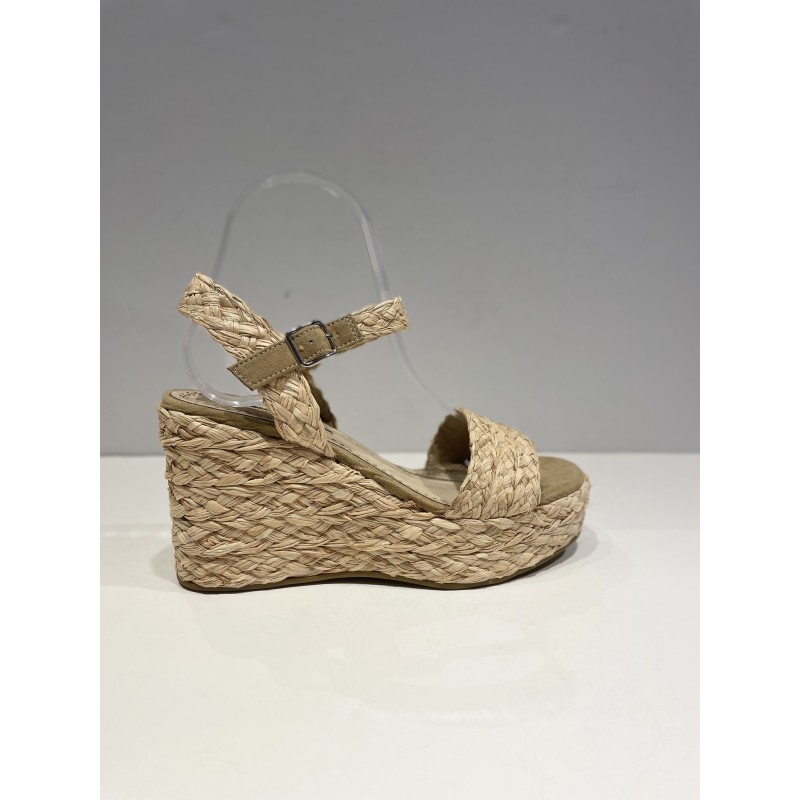 Sandalias de esparto con cuña 2