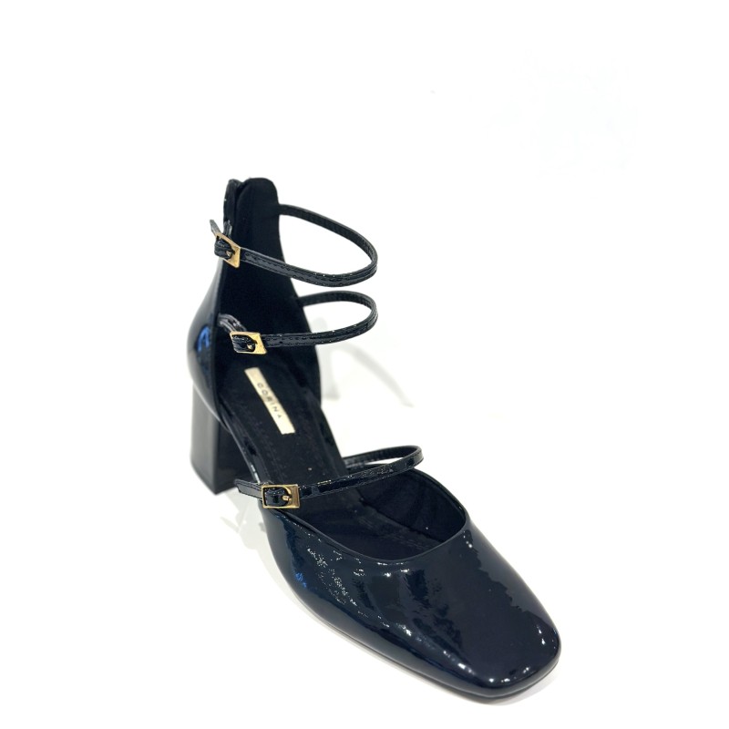 zapato charol pulsera